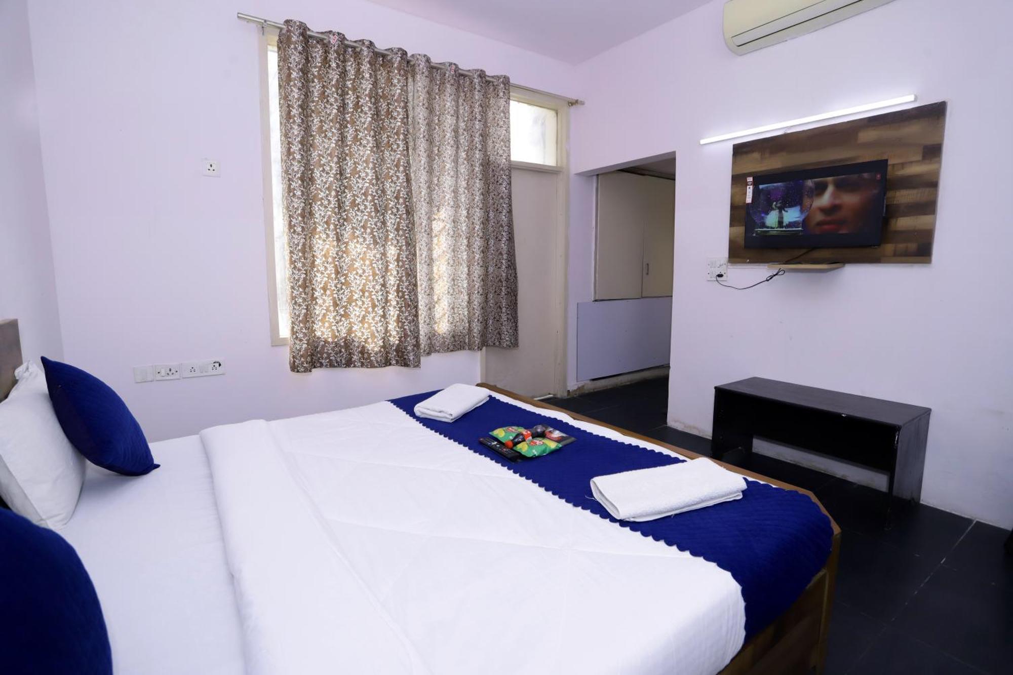 Hotel Warm Welcome - Noida Sector 51 Extérieur photo