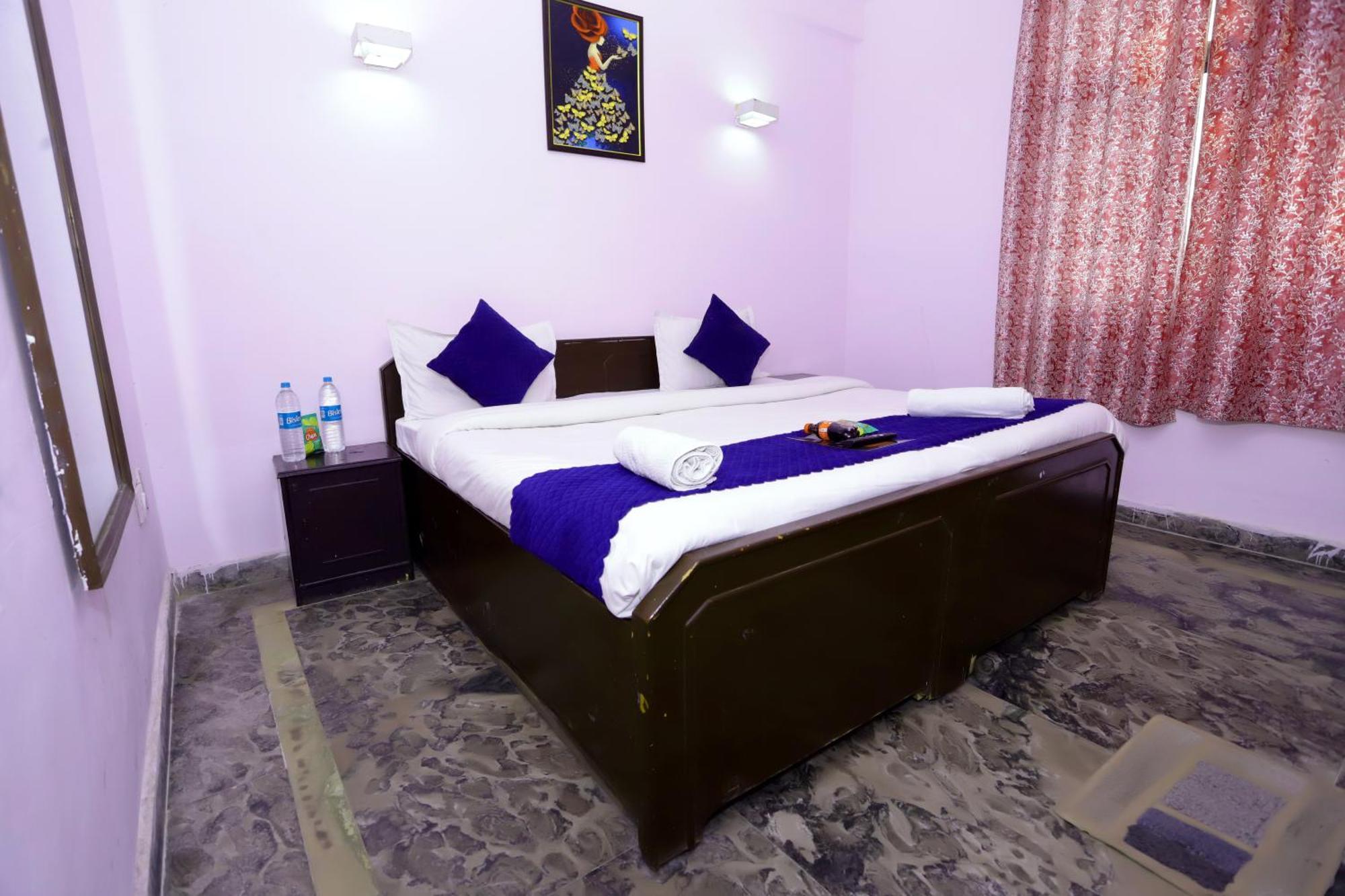 Hotel Warm Welcome - Noida Sector 51 Extérieur photo