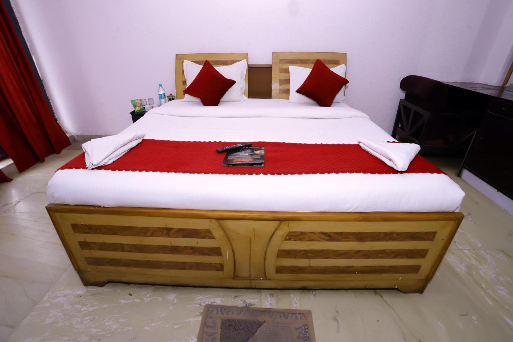 Hotel Warm Welcome - Noida Sector 51 Extérieur photo